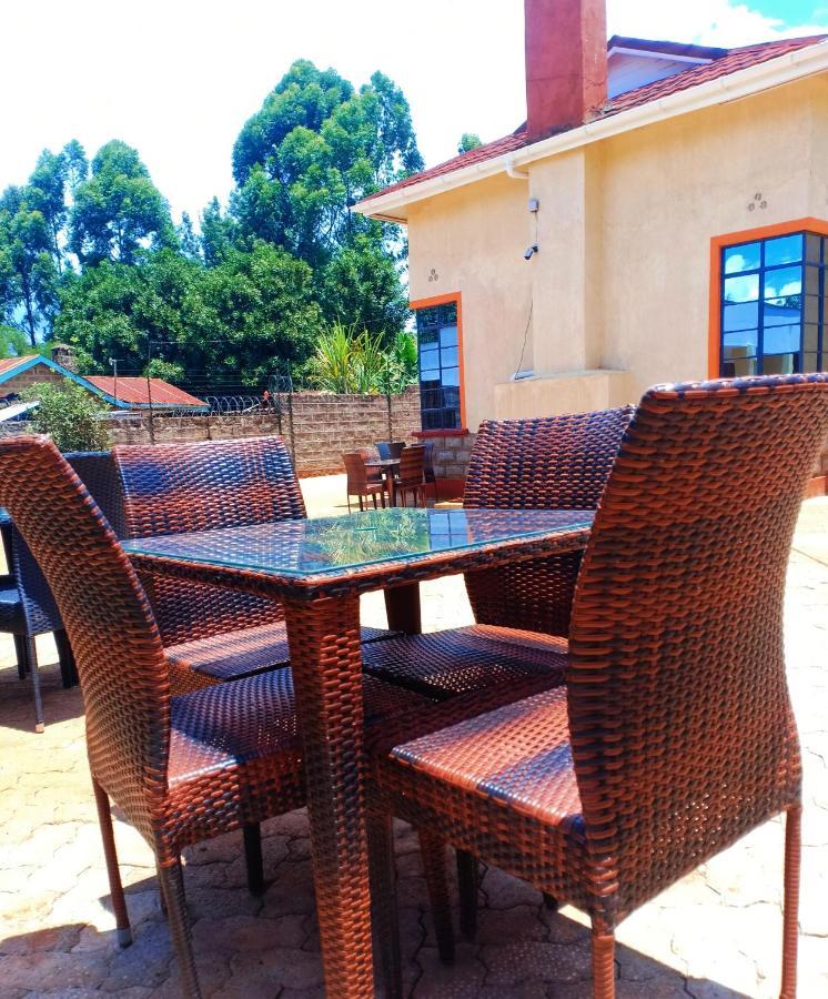 The Peak Meadows Hotel Nyeri Exteriör bild