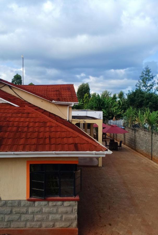 The Peak Meadows Hotel Nyeri Exteriör bild